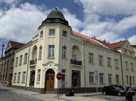 Pronájem bytu, 3+kk, 85 m² obrázek