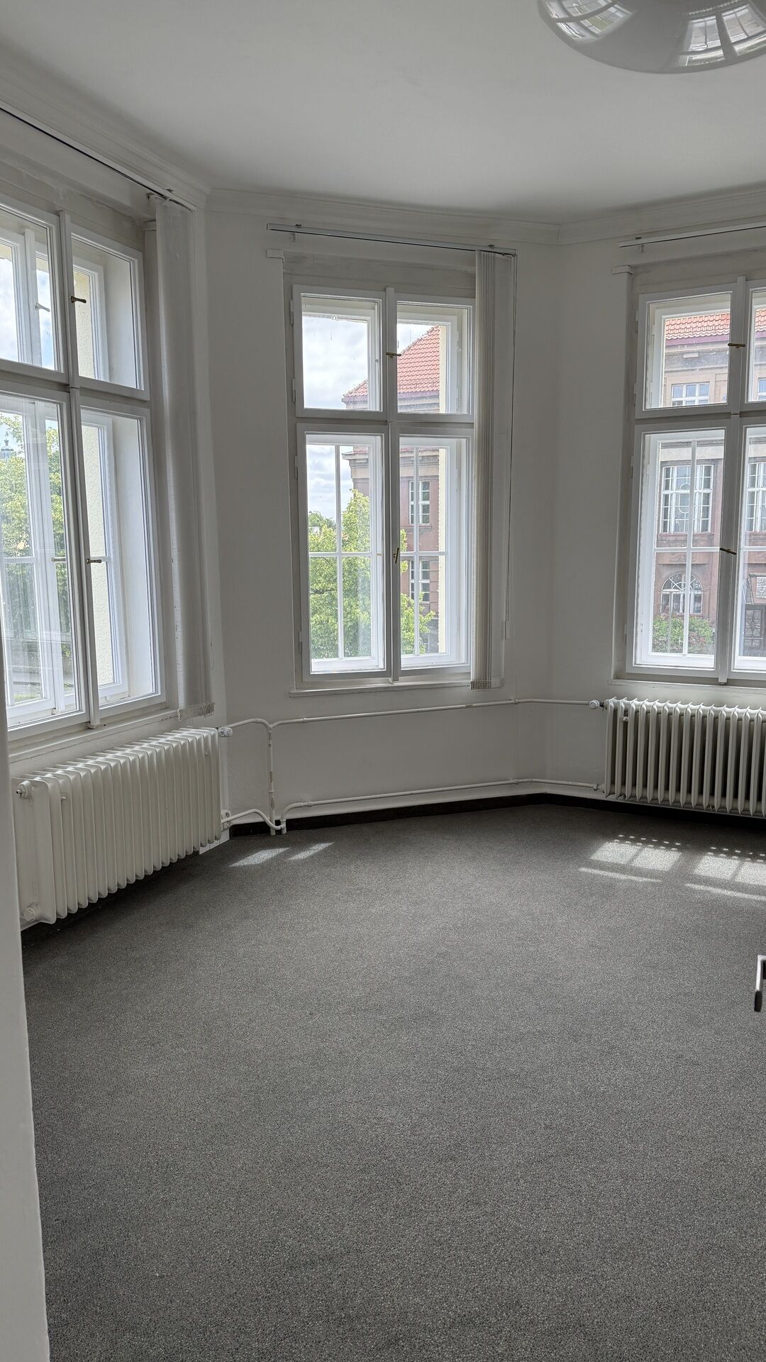 Pronájem bytu 3+kk v Kladně - centrum, Saskova ul., 85m2, 1.patro