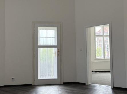 Pronájem bytu, 3+kk, 85 m²