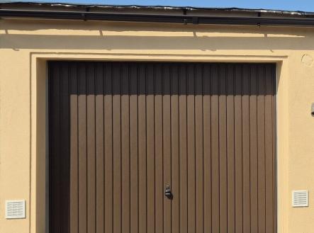 Prodej - malý objekt/garáž