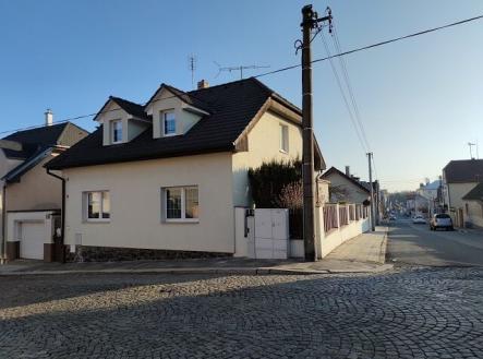 Prodej - dům/vila, 150 m²