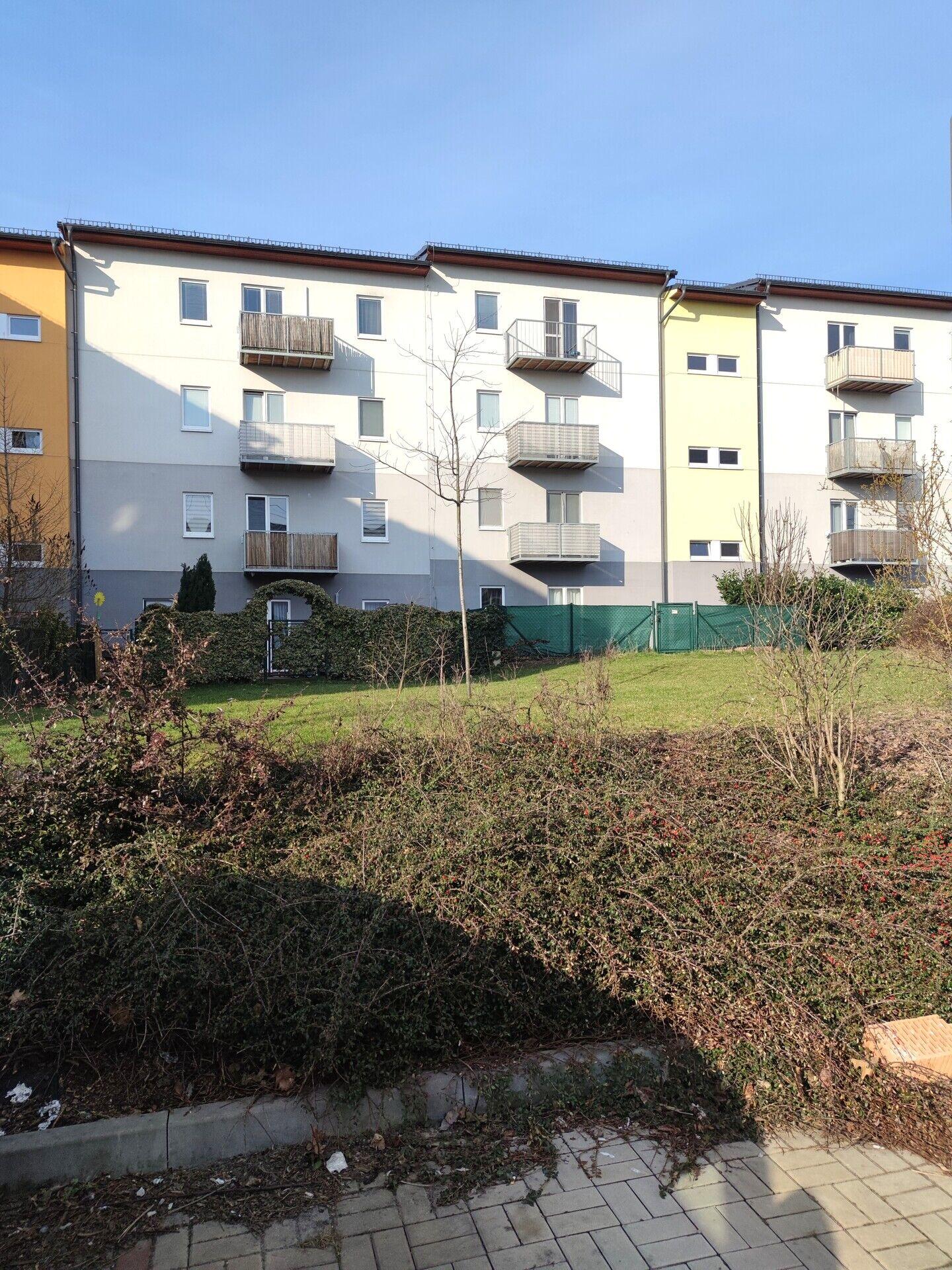 Pronájem bytu 2+kk, 41 m2 s parkovacím stáním