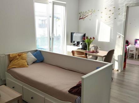 Pronájem bytu, 2+kk, 41 m²