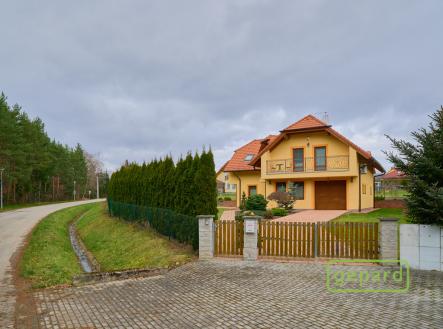 rd-rimov-292-3.jpg | Prodej - dům/vila, 222 m²