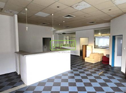 20250211-161039.jpg | Pronájem - jiné, 450 m²