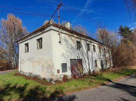 boletic00002.jpg | Prodej - zemědělský objekt, 2 000 m²