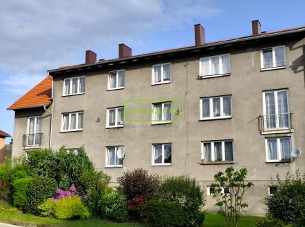 Prodej - nájemní dům, 885 m² obrázek