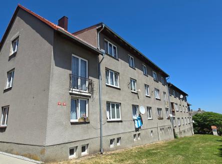 Prodej - nájemní dům, 885 m² obrázek