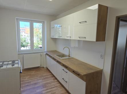 20250919-113951.jpg | Prodej bytu, 4+1, 80 m²