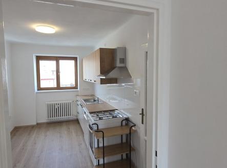 20250716-110103.jpg | Pronájem bytu, 2+1, 57 m²