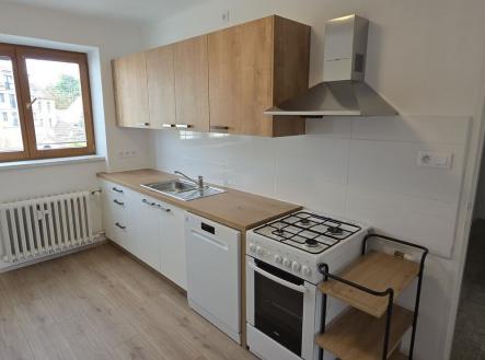 20250716-105803.jpg | Pronájem bytu, 2+1, 57 m²