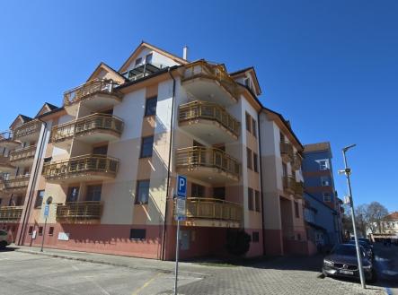 20260313-114049.jpg | Pronájem bytu, 3+kk, 96 m²