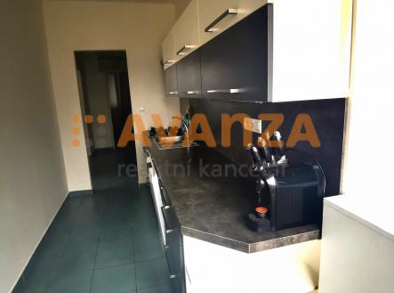 Obrázek k zakázce č.: 682406 | Pronájem bytu, 4+1, 79 m²