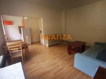 Obrázek k zakázce č.: 674696 | Pronájem bytu, 1+kk, 32 m²