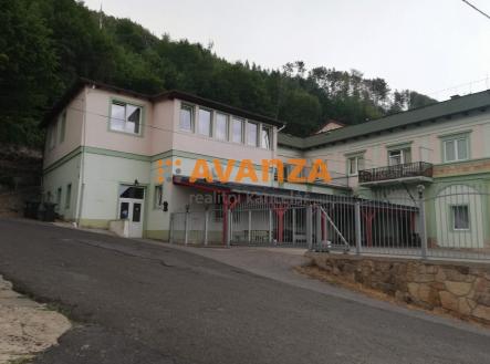 Obrázek k zakázce č.: 708712 | Prodej - dům/vila, 600 m²