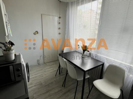 Pronájem bytu, 2+1, 61 m²