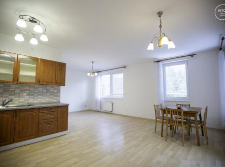 Ungarova 10-38 | Pronájem bytu, 3+kk, 73 m²