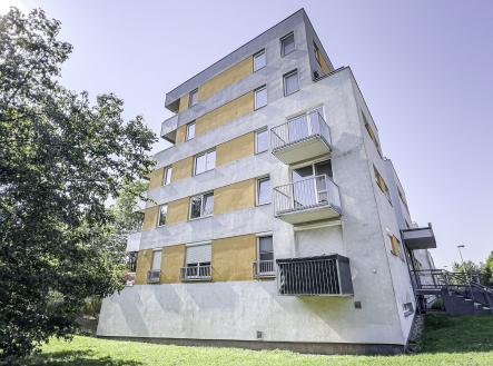 Ungarova 10-41 | Pronájem bytu, 3+kk, 73 m²