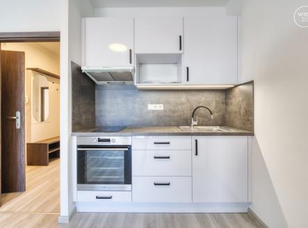 Byt 7 - 2 | Pronájem bytu, 2+kk, 41 m²