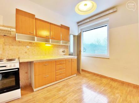 podnajem-bytu-3-1-s-balkonem-cp-84-m2-ul-rakovecka-brno-bystrc-d5472c | Prodej bytu, 3+1, 84 m²