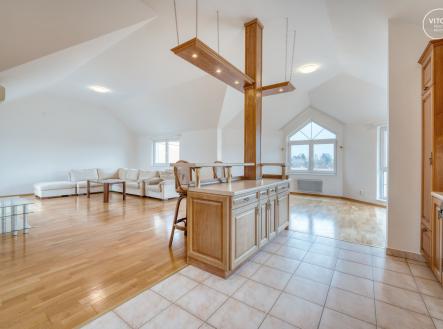 Pronájem bytu, 5+kk, 205 m² obrázek