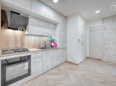 Belohorska-10 | Pronájem bytu, 3+1, 70 m²