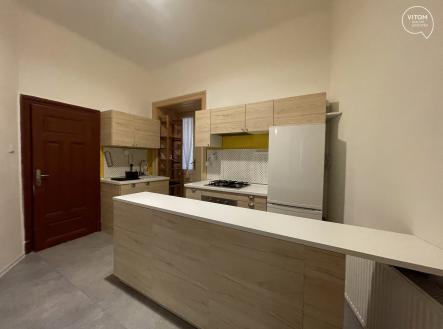 Pronájem bytu, 2+1, 79 m² obrázek