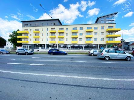 pronajem-obchodni-prostory-93m2-krizovatka-ulic-gajdosova-taborska-brno-zidenice-aimg-4813-305c41 | Pronájem - obchodní prostor, 145 m²