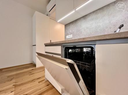 IMG_2164 | Pronájem bytu, 1+kk, 28 m²