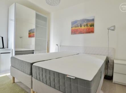 jPDHTnoMTMq+%+D8stdCUw_thumb_33b | Pronájem bytu, 2+kk, 45 m²