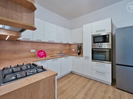 Staromlynska-17 | Pronájem bytu, 3+1, 98 m²