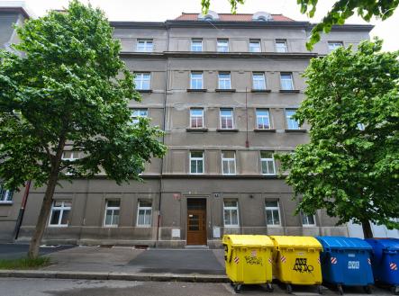 Staromlynska-33 | Pronájem bytu, 3+1, 98 m²