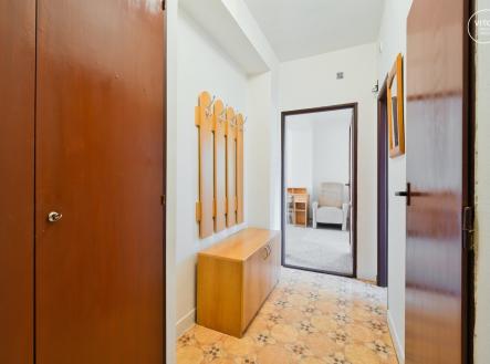 Husova_ctvrt-12 | Pronájem bytu, 2+1, 58 m²