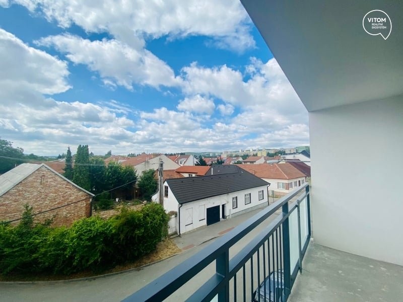 800x800wm2301091517-0fdea-podnajem-luxusniho-bytu-byty-1-kk-35-m2-brno-stary-liskovec-fad8887d9b-396