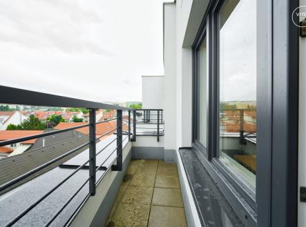 Tocna-14 | Pronájem bytu, 1+kk, 33 m²