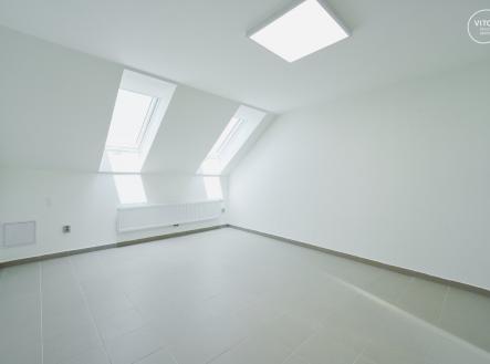 Kancelar2-2 | Pronájem - kanceláře, 17 m²