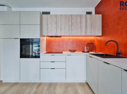 Pronájem bytu, 1+kk, 39 m² obrázek