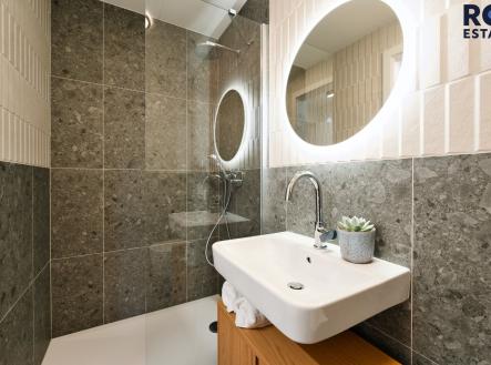 Pekarensky_dvur_702-12 | Pronájem bytu, 1+kk, 23 m²