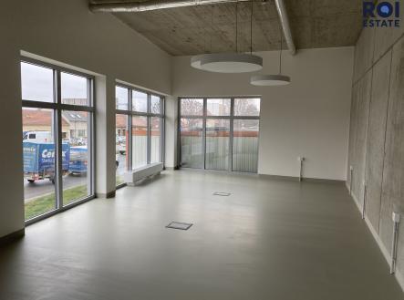 IMG_8856 | Pronájem - obchodní prostor, 175 m²