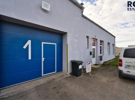 Prodej - komerční objekt, jiný, 2 500 m²