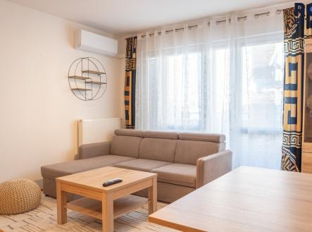 1 | Pronájem bytu, 2+kk, 72 m²