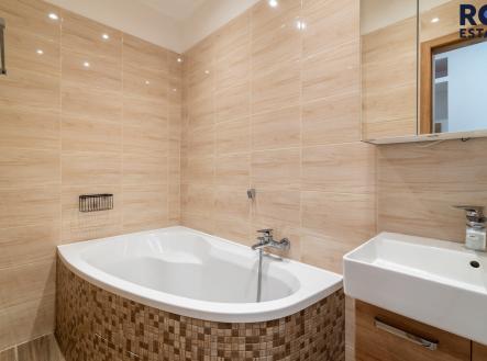 DSC09483-HDR | Pronájem bytu, 2+kk, 54 m²