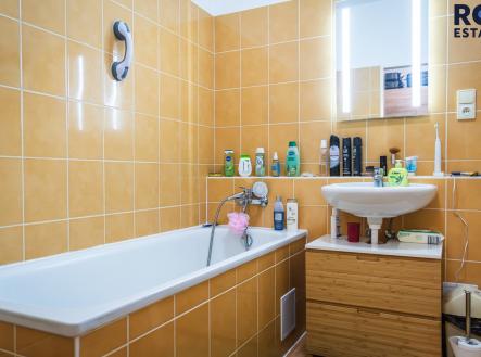 2 | Pronájem bytu, 2+kk, 47 m²