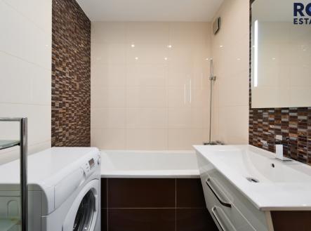 Polívkova-23 | Pronájem bytu, 3+kk, 76 m²