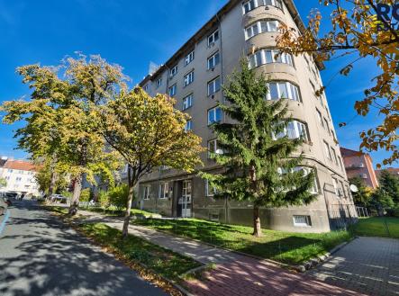 Rysankova-49 | Pronájem bytu, 2+kk, 58 m²