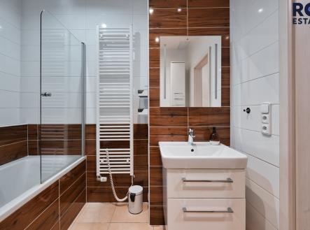 Tesnohlidkova-35 | Pronájem bytu, 4+kk, 98 m²