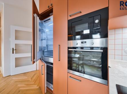 Biskupcova-21 | Pronájem bytu, 2+kk, 44 m²