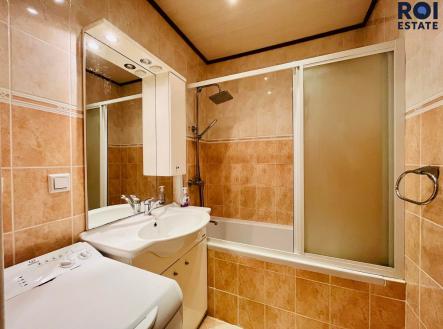 337495920_611678847081774_18144065340376700_n | Pronájem bytu, 1+kk, 32 m²