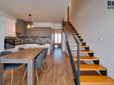 1 | Pronájem bytu, 3+kk, 77 m²