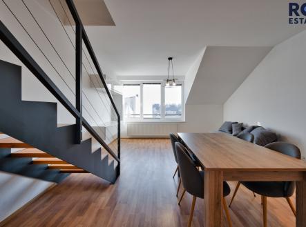 2 | Pronájem bytu, 3+kk, 77 m²